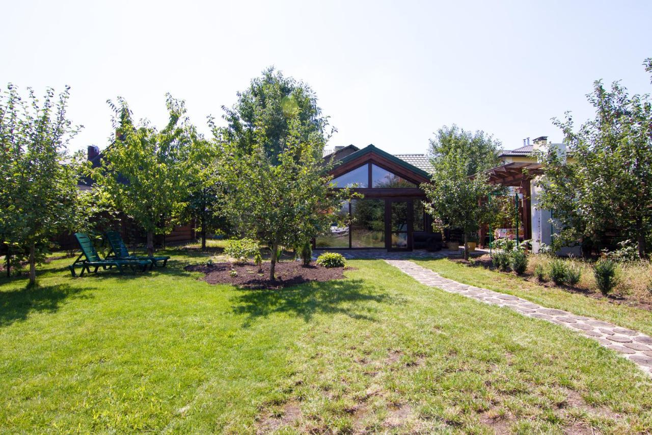 Дом С Сауной И Басейном На Теремках Hatne Exterior photo
